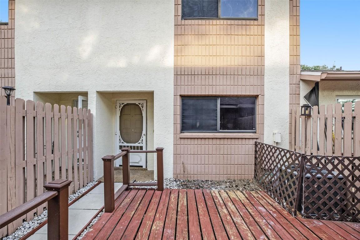 1921 Whitney Way, Clearwater, FL 33760