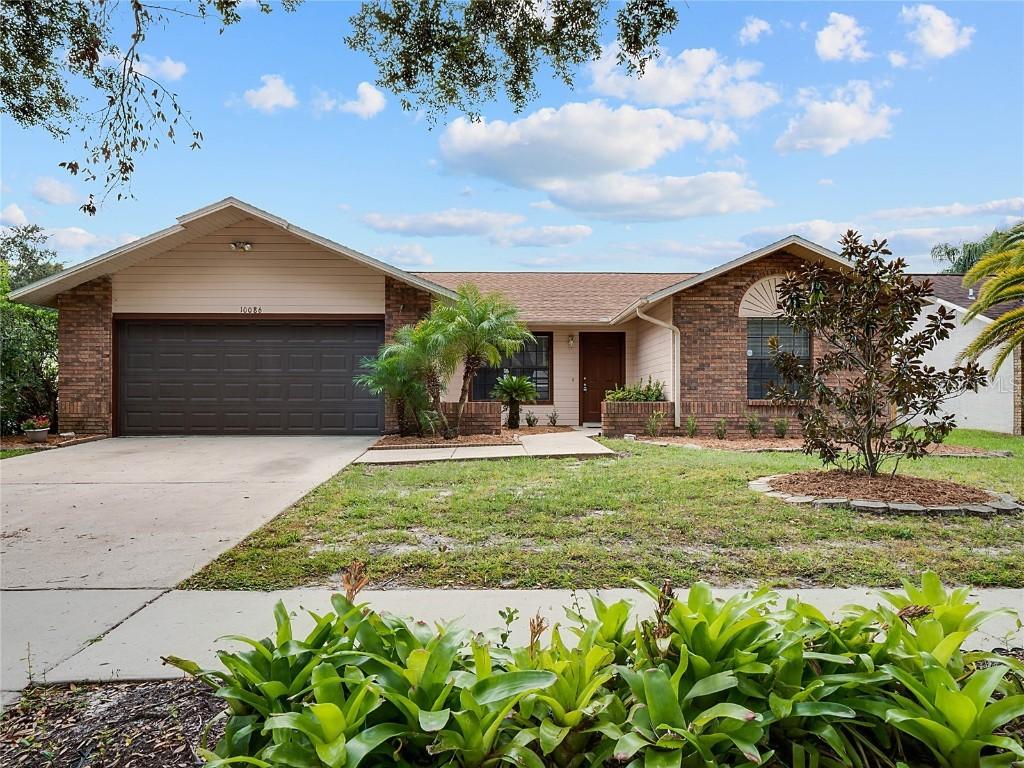 10086 Cheshunt Dr., Orlando, FL 32817
