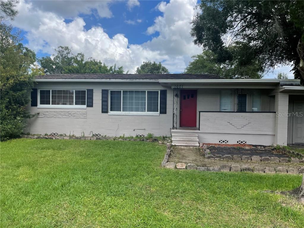1601 S Palmetto Ave., Sanford, FL 32771