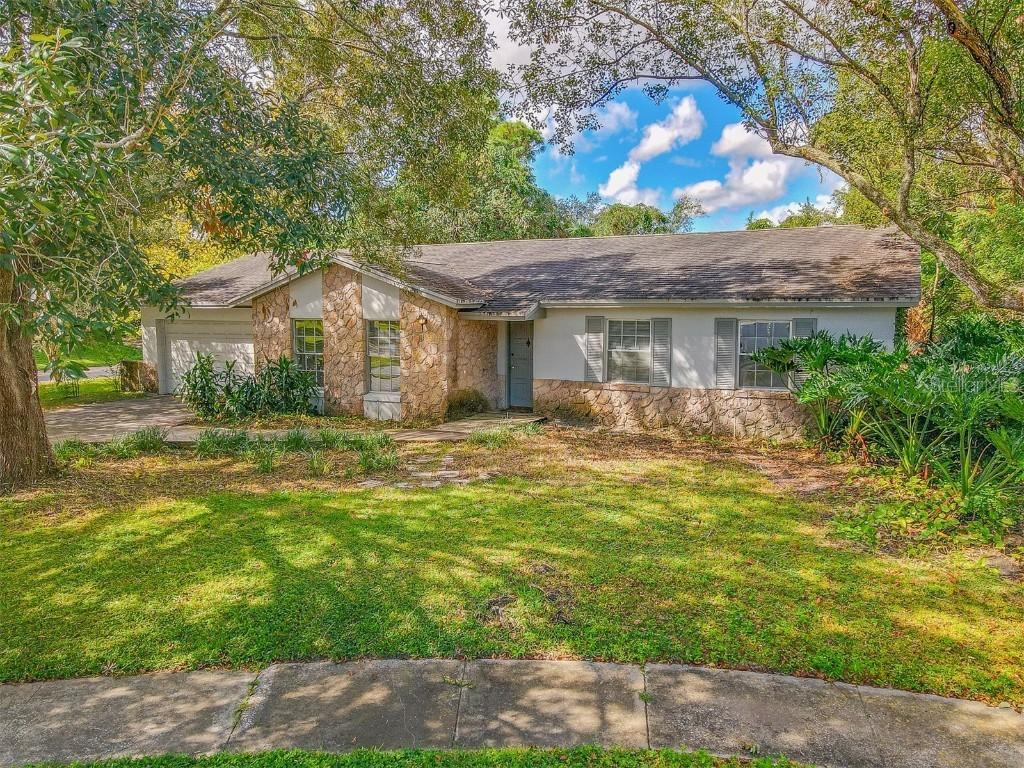 1 King Arthur Ct., Casselberry, FL 32707