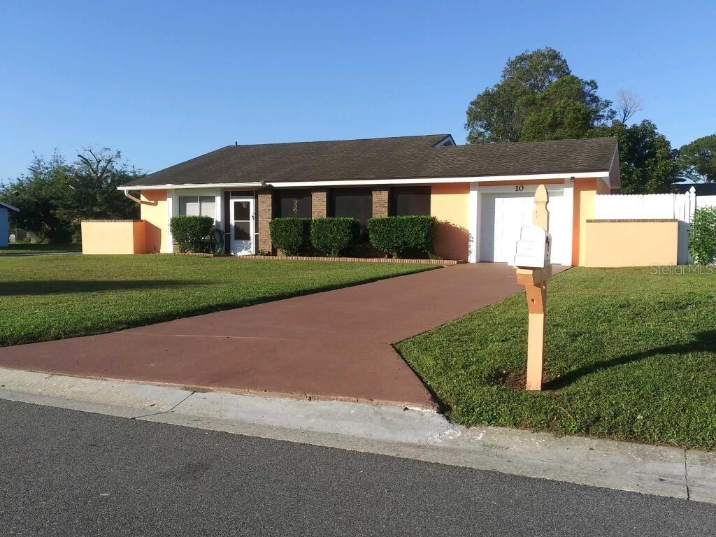 10 S Flag Ct., Kissimmee, FL 34759
