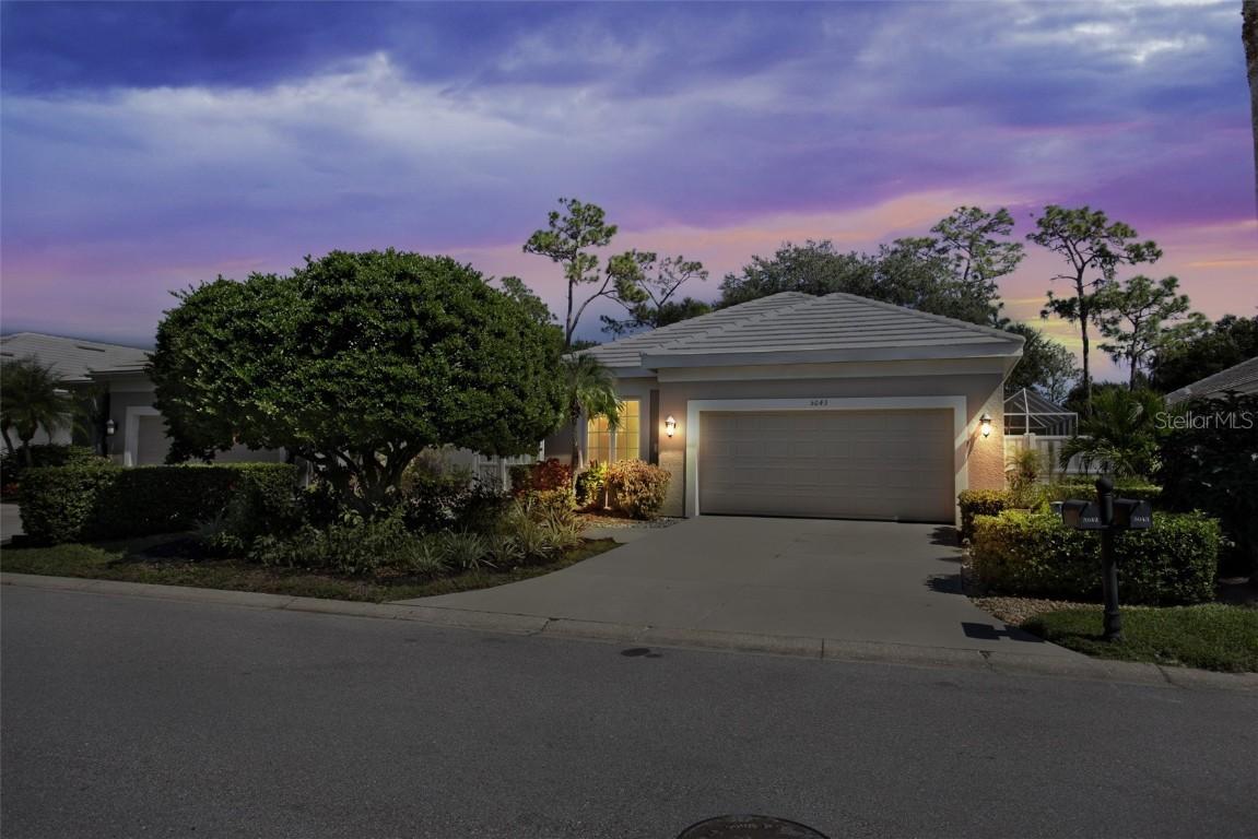 5043 88th St., Bradenton, FL 34211