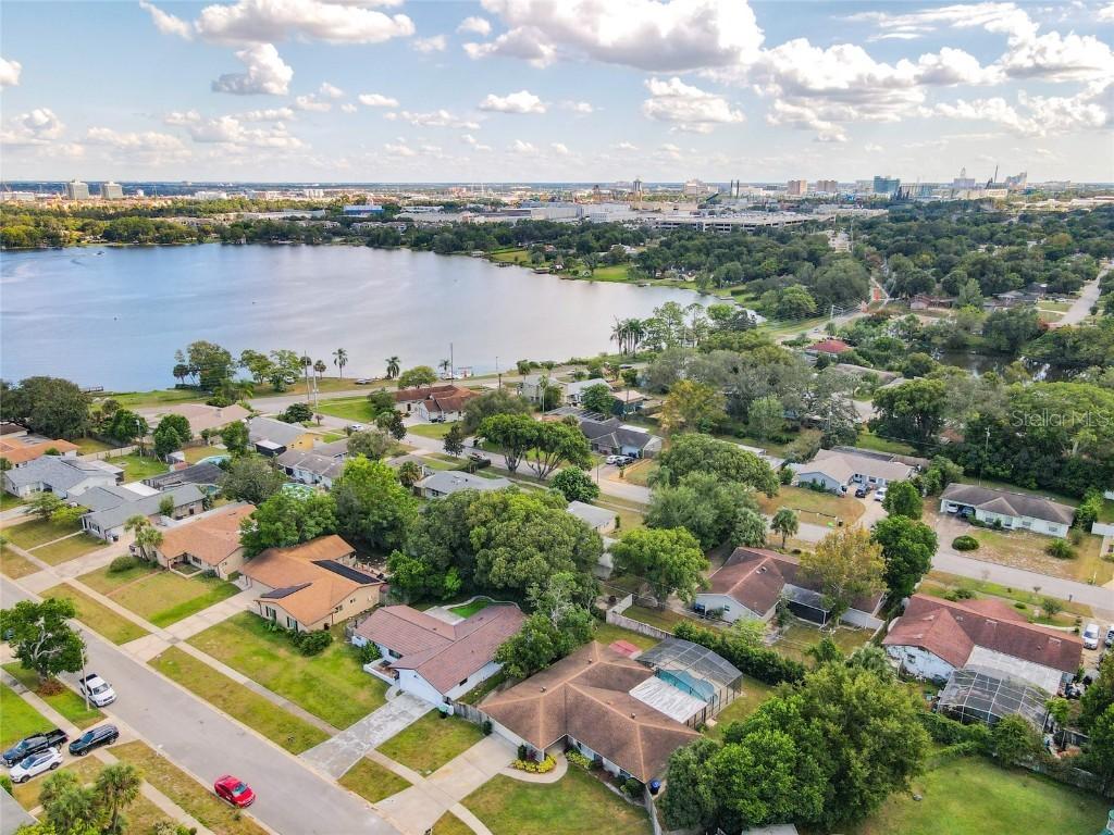 7046 Delora Dr., Orlando, FL 32819