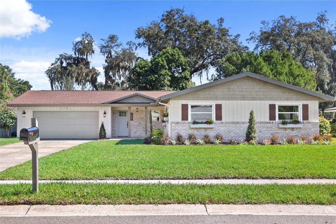 3701 Wyldwoode Ln., Orlando, FL 32806
