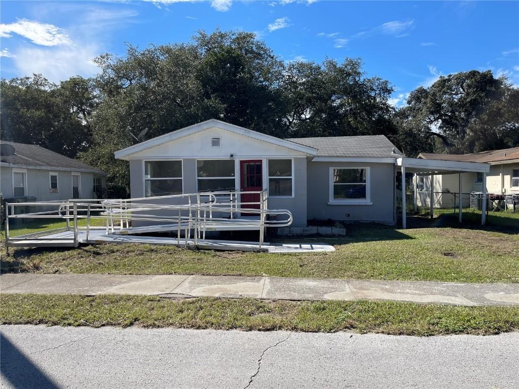 809 Mccormack St., Leesburg, FL 34748