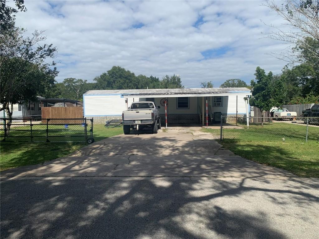 215 2nd St., Orlando, FL 32824