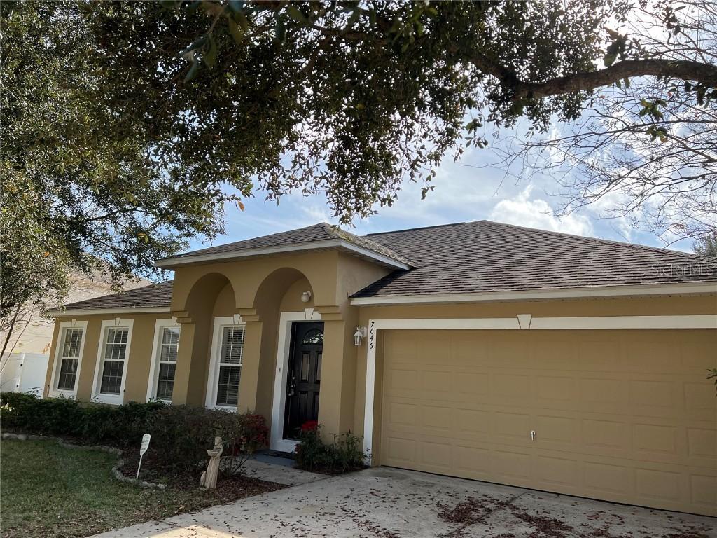 7646 Park Hill Ave., Leesburg, FL 34748