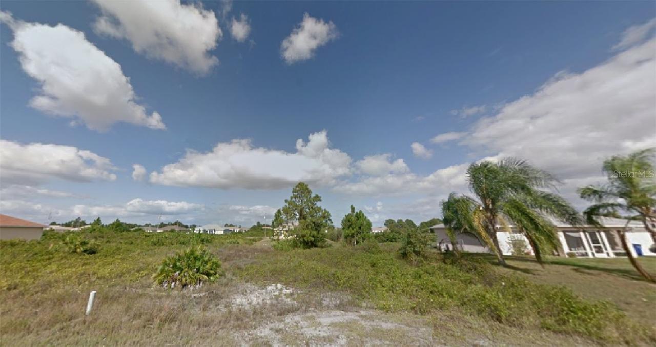 3208 21st St., Lehigh Acres, FL 33976