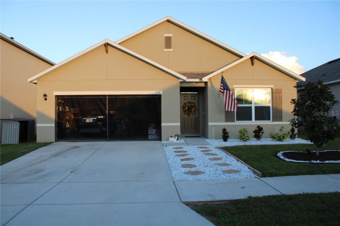 256 Willow Bend Dr., Davenport, FL 33897