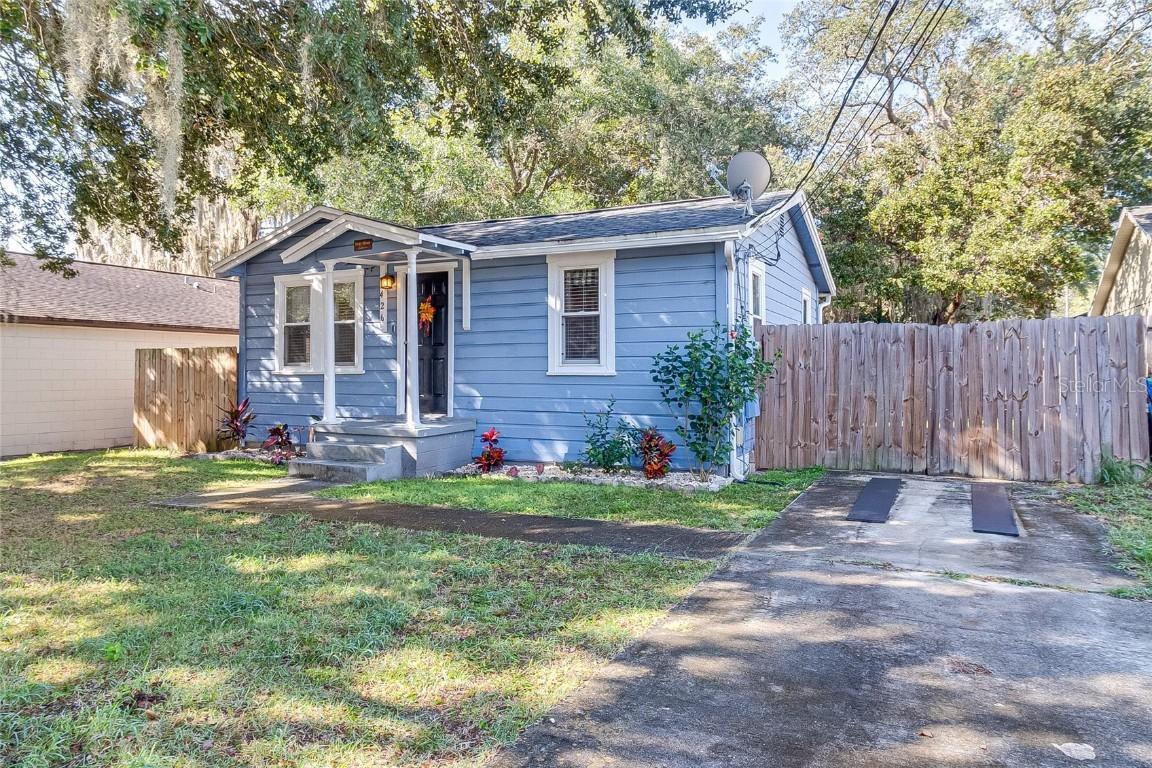 426 S Candler Ave., Orlando, FL 32835
