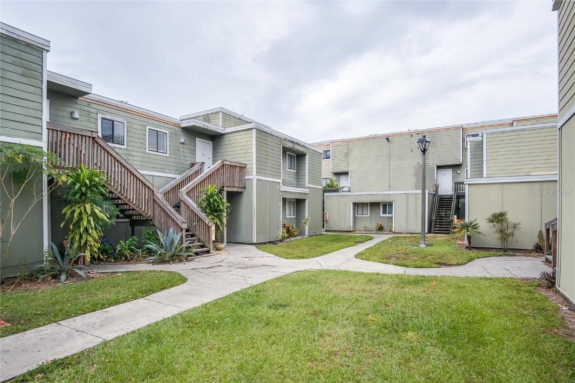 248 Scottsdale Sq., Winter Park, FL 32792