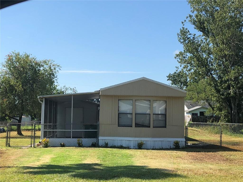 600 W Tropicana Ct., Kissimmee, FL 34741