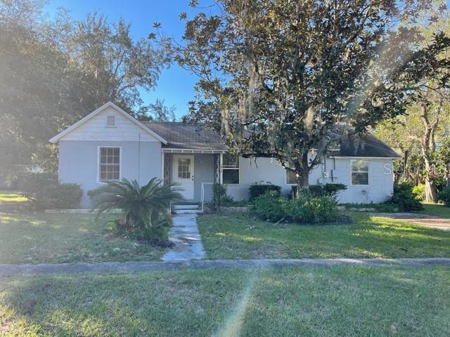 1012 Robie Ave., Mount Dora, FL 32757