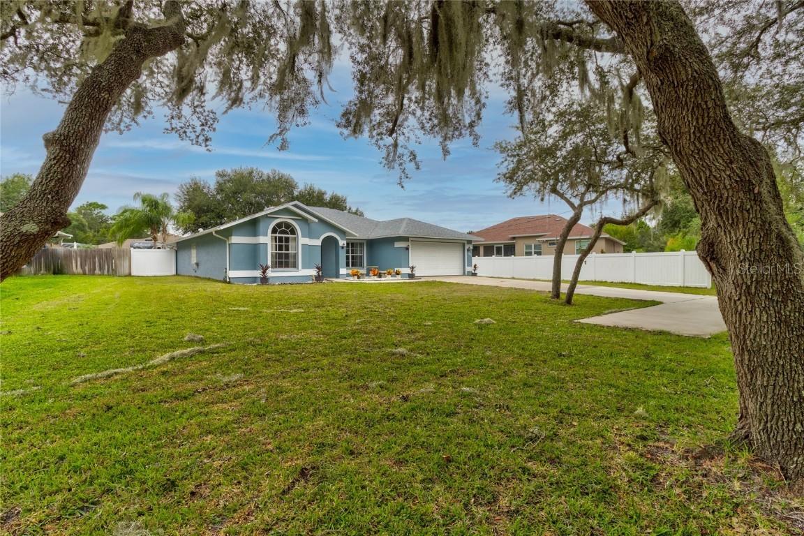 607 S Glencoe Rd., New Smyrna Beach, FL 32168
