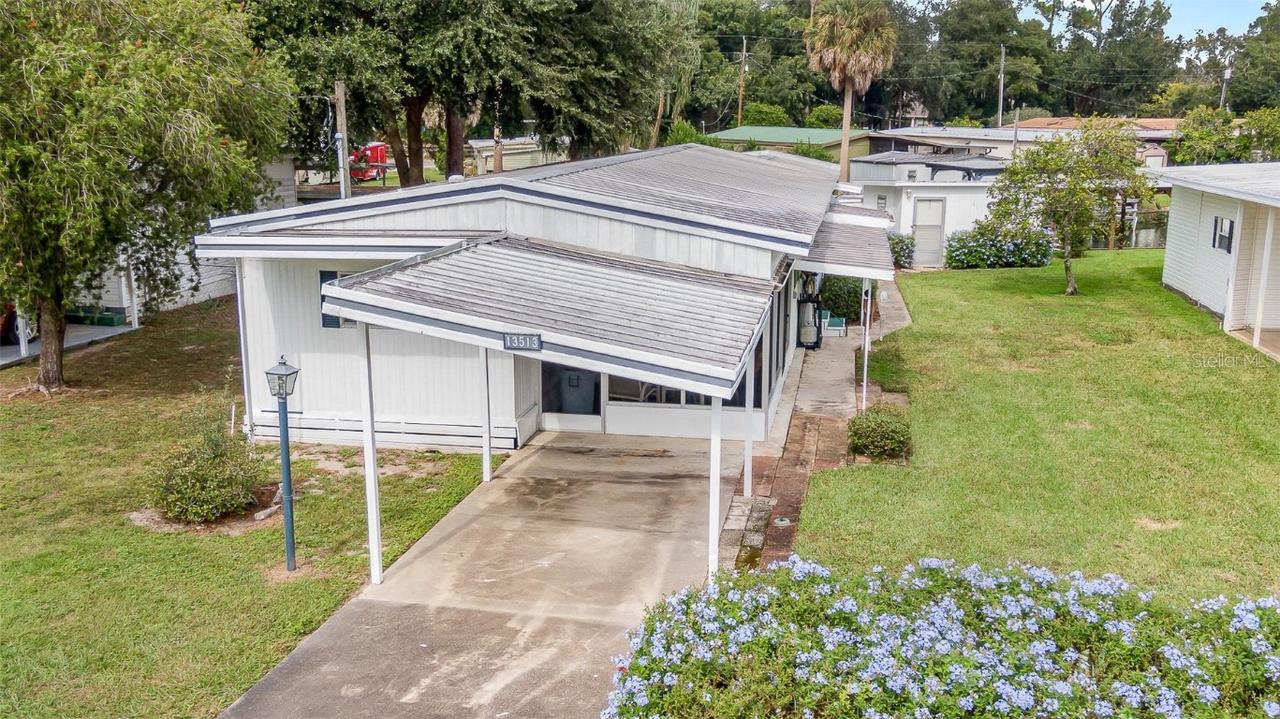 13513 Woodland Dr., Astatula, FL 34705