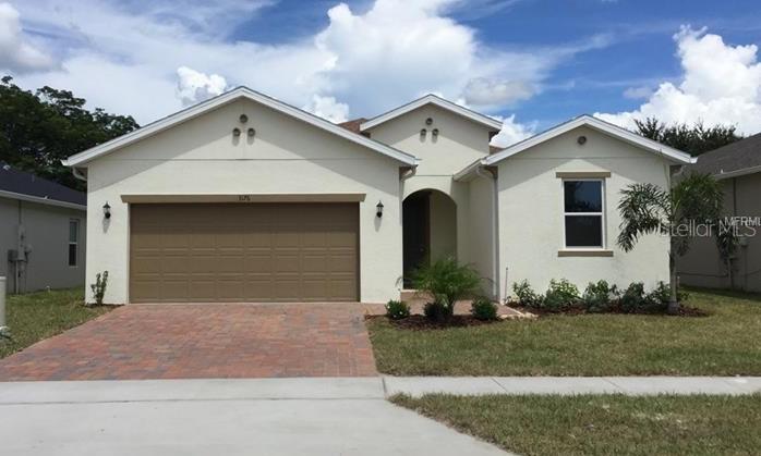 3176 Bayou Ln., Tavares, FL 32778