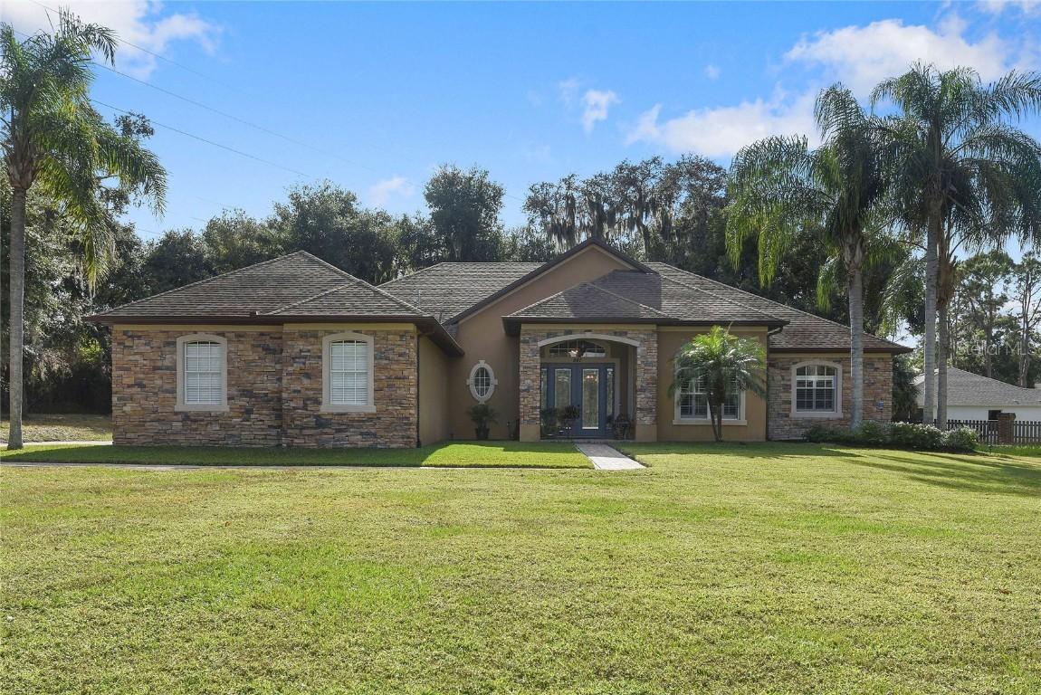 841 Oaks Shores Rd., Leesburg, FL 34748