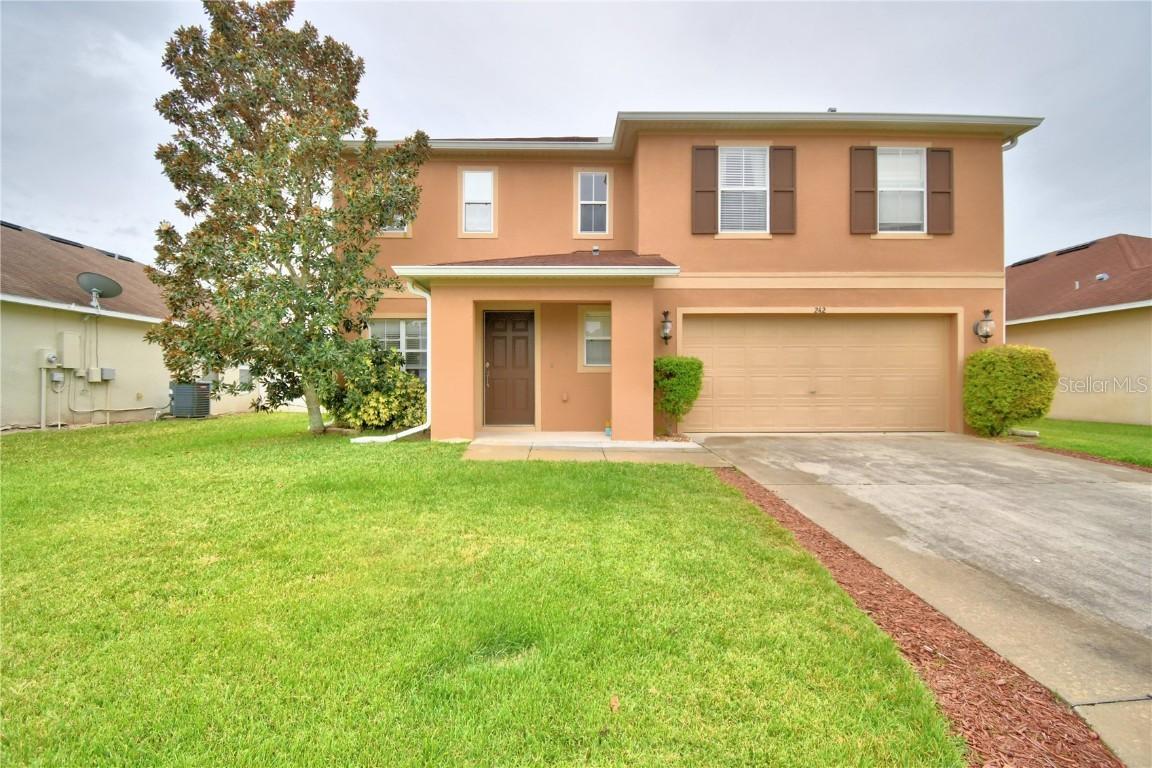 242 Bacopa Pass, Davenport, FL 33897