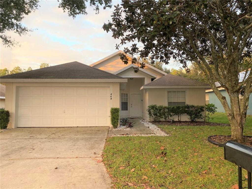 444 Pine Cone Dr., Davenport, FL 33897