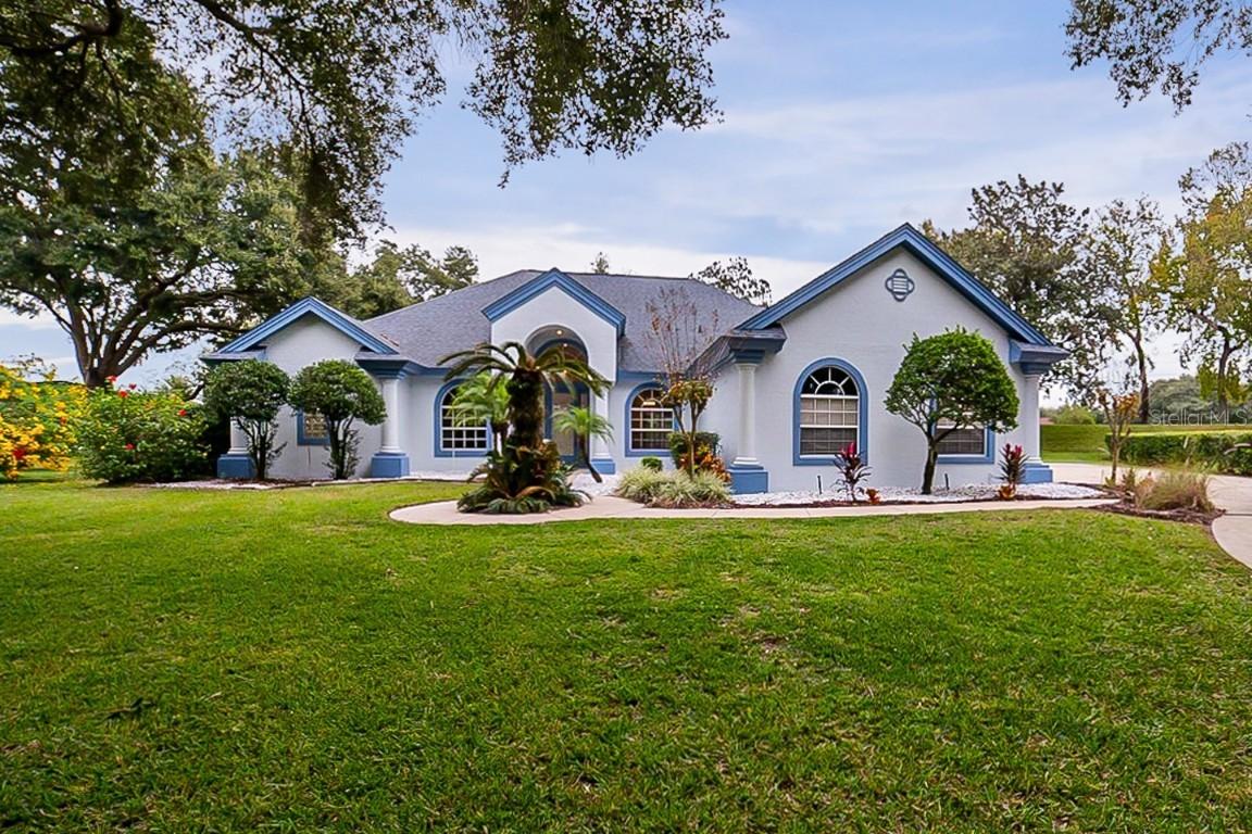 19425 Spring Oak Dr., Eustis, FL 32736