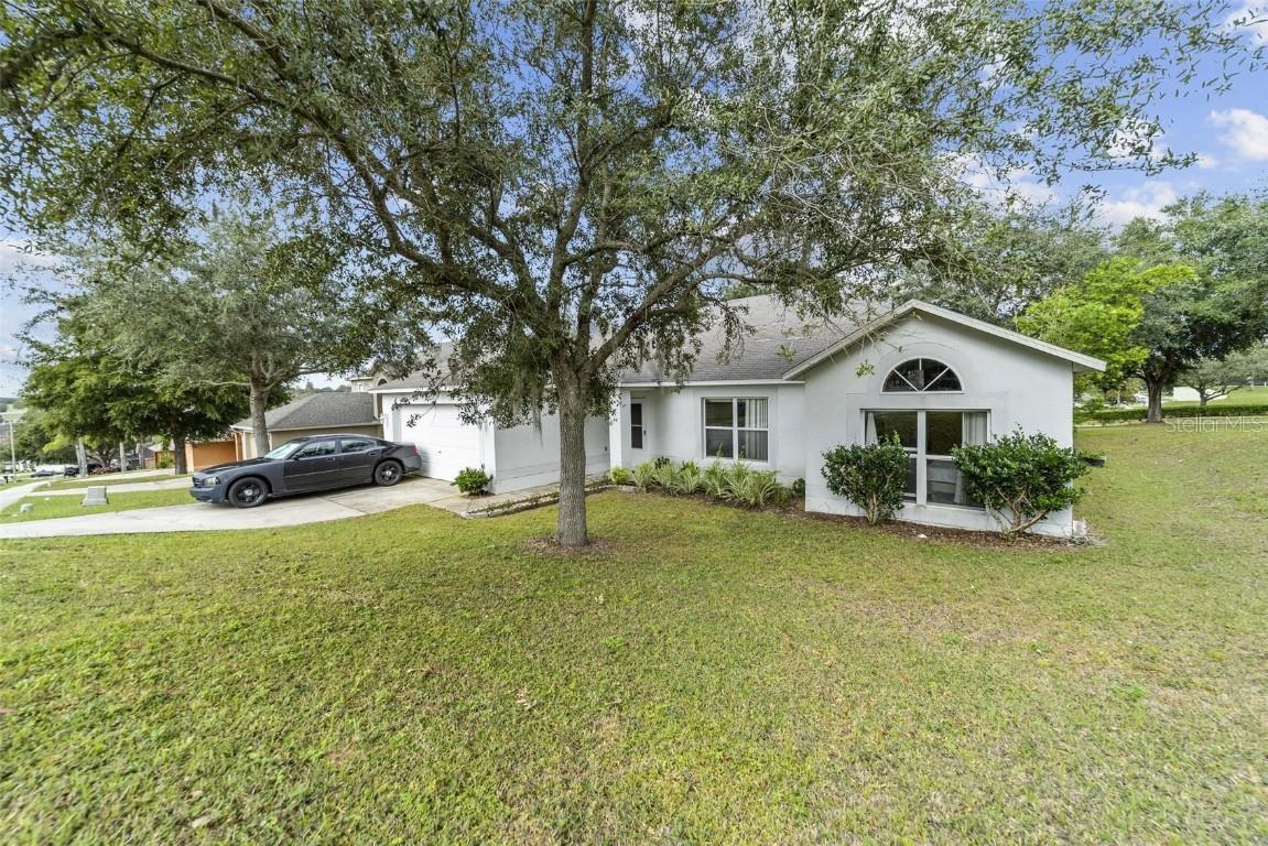1416 Muir Cir., Clermont, FL 34711
