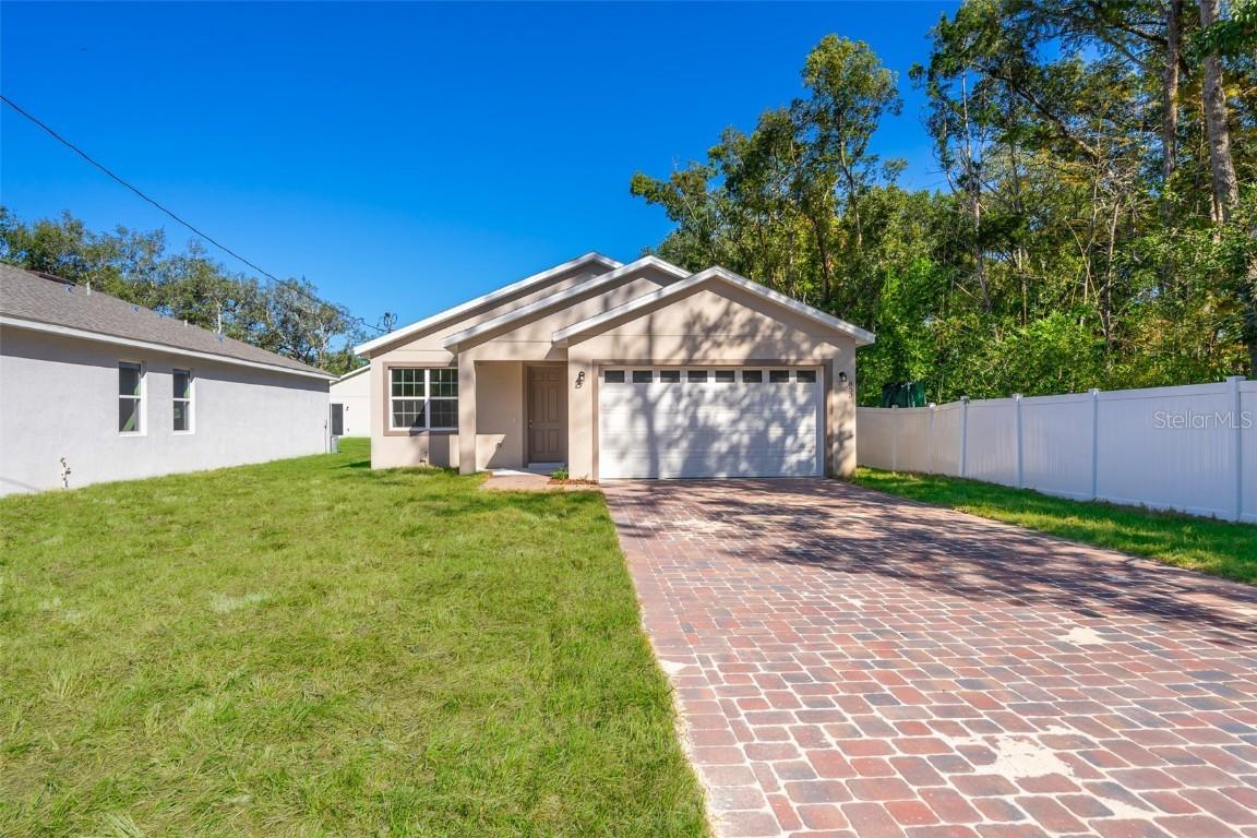 853 Land Ave., Longwood, FL 32750