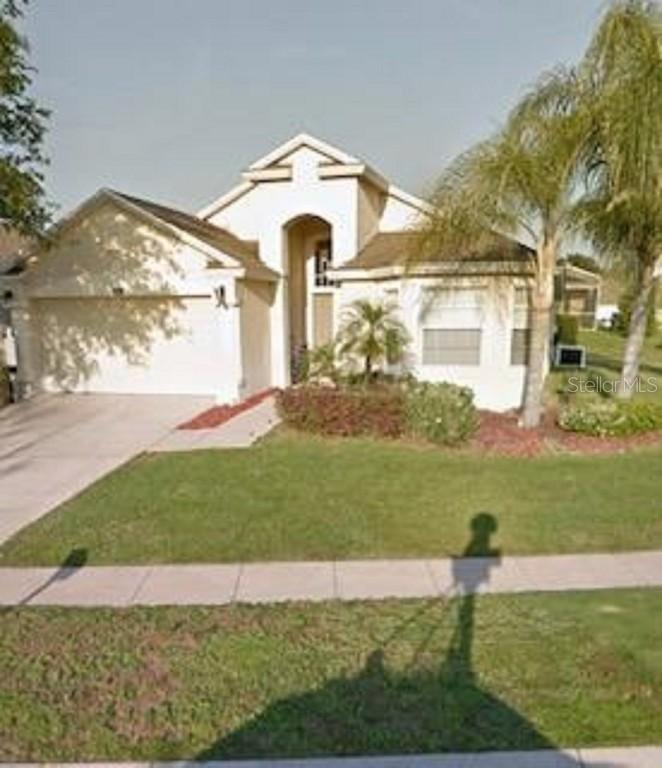 401 Bonville Dr., Davenport, FL 33897