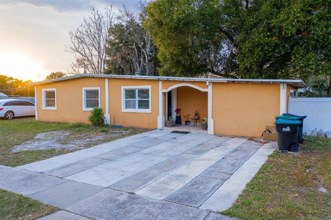 814 Egan Dr., Orlando, FL 32822