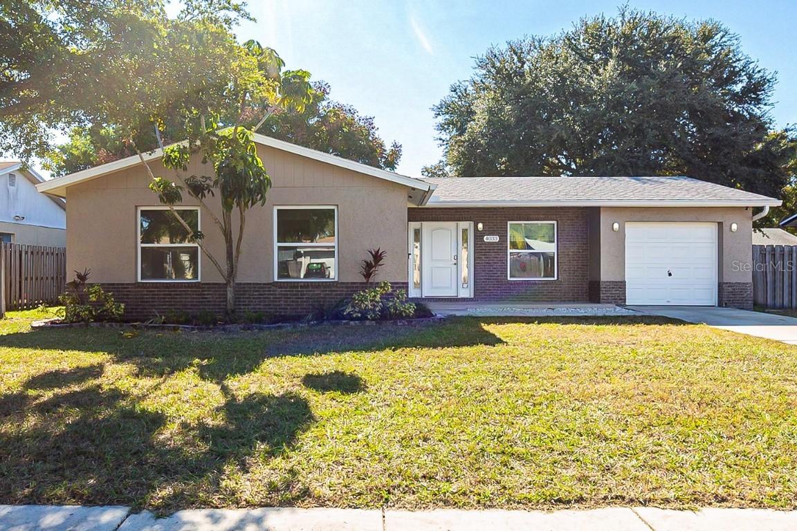 4033 Sandpointe Dr., Bradenton, FL 34205