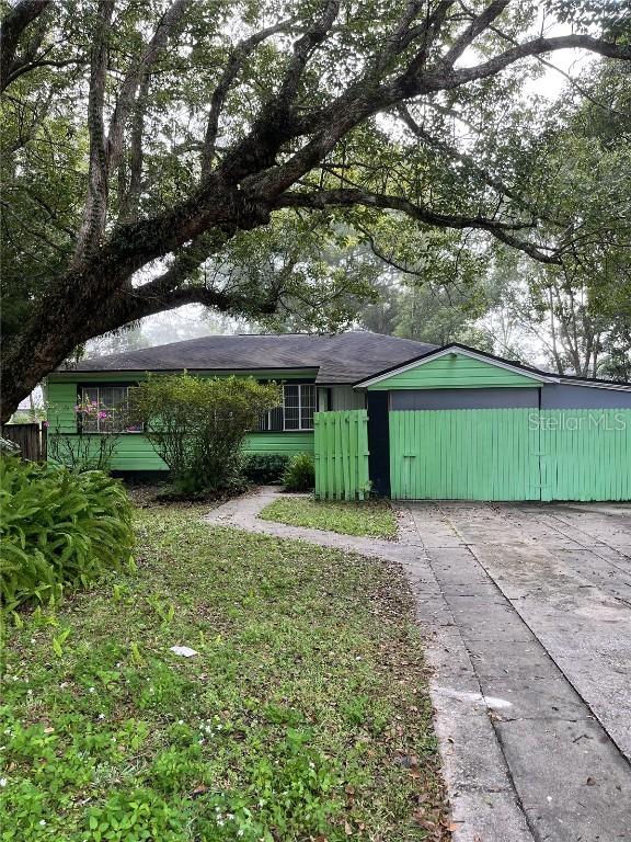 2527 S Palmetto Ave., Sanford, FL 32773
