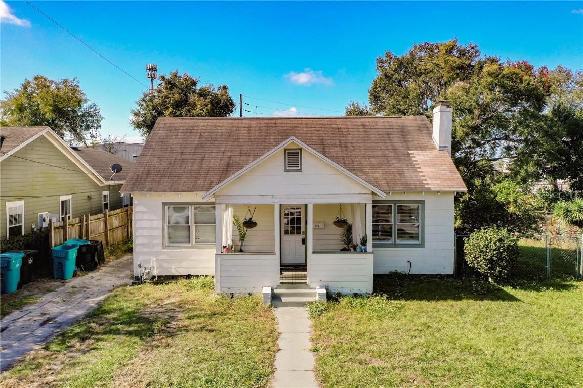 2112 Lucerne Ter., Orlando, FL 32806