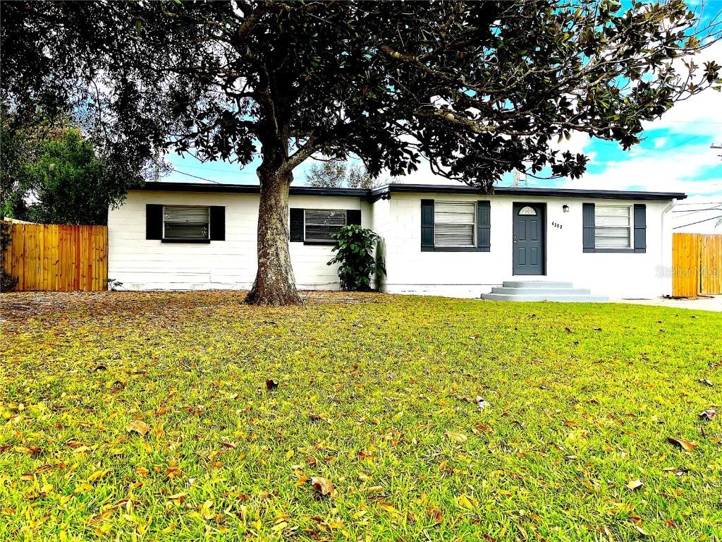 4303 Edgebrook Dr., Orlando, FL 32809