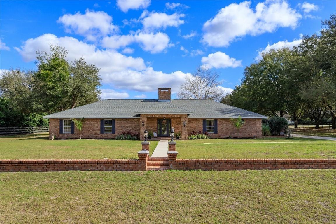 32016 Wolfbranch Ln., Sorrento, FL 32776