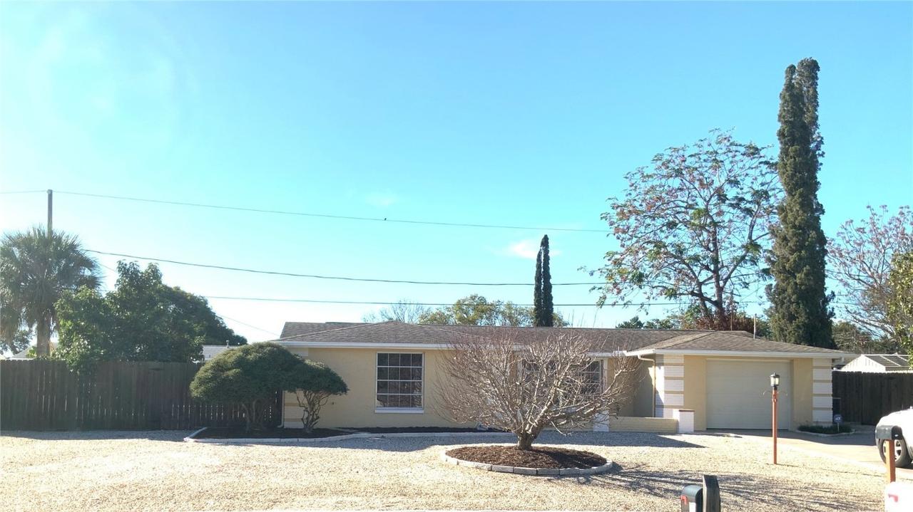 10927 Norwood Ave., Port Richey, FL 34668
