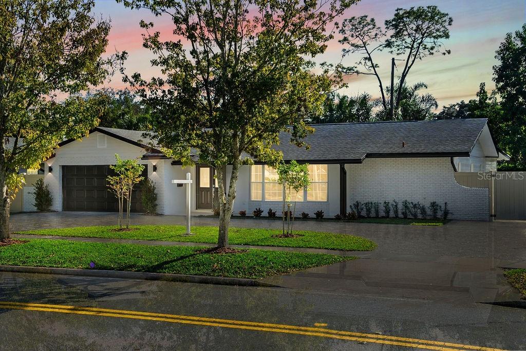 2902 Banchory Rd., Winter Park, FL 32792