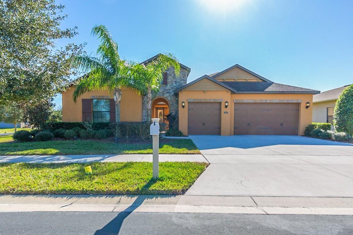 32167 Wenlock Loop, Wesley Chapel, FL 33543