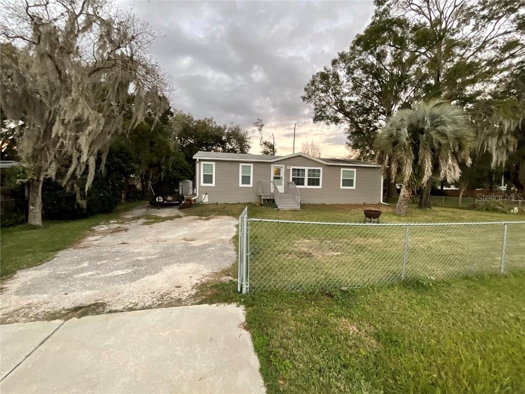 3309 Roy Burt Rd., Lakeland, FL 33810