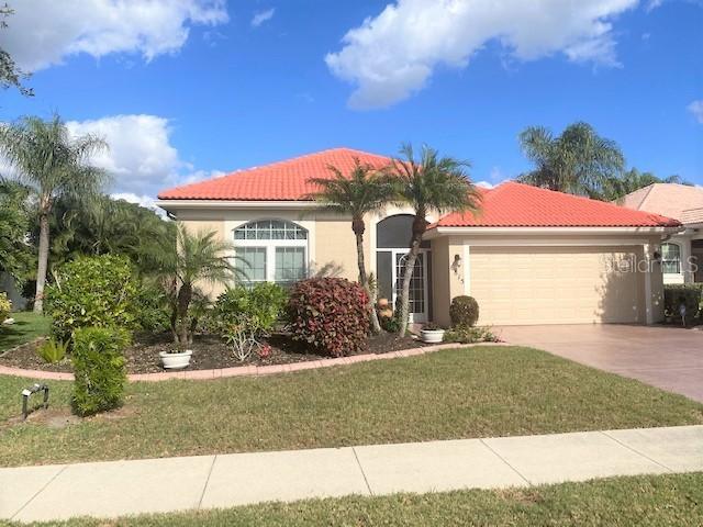 6815 Sagebrush Cir., Sarasota, FL 34243
