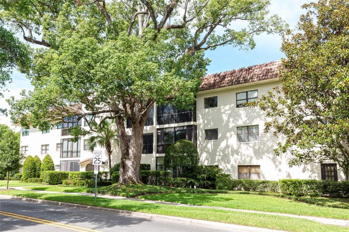 535 N Interlachen Ave. #203, Winter Park, FL 32789