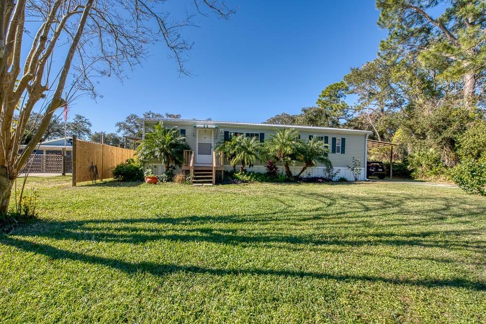 4653 6th Ave., St Augustine, FL 32095
