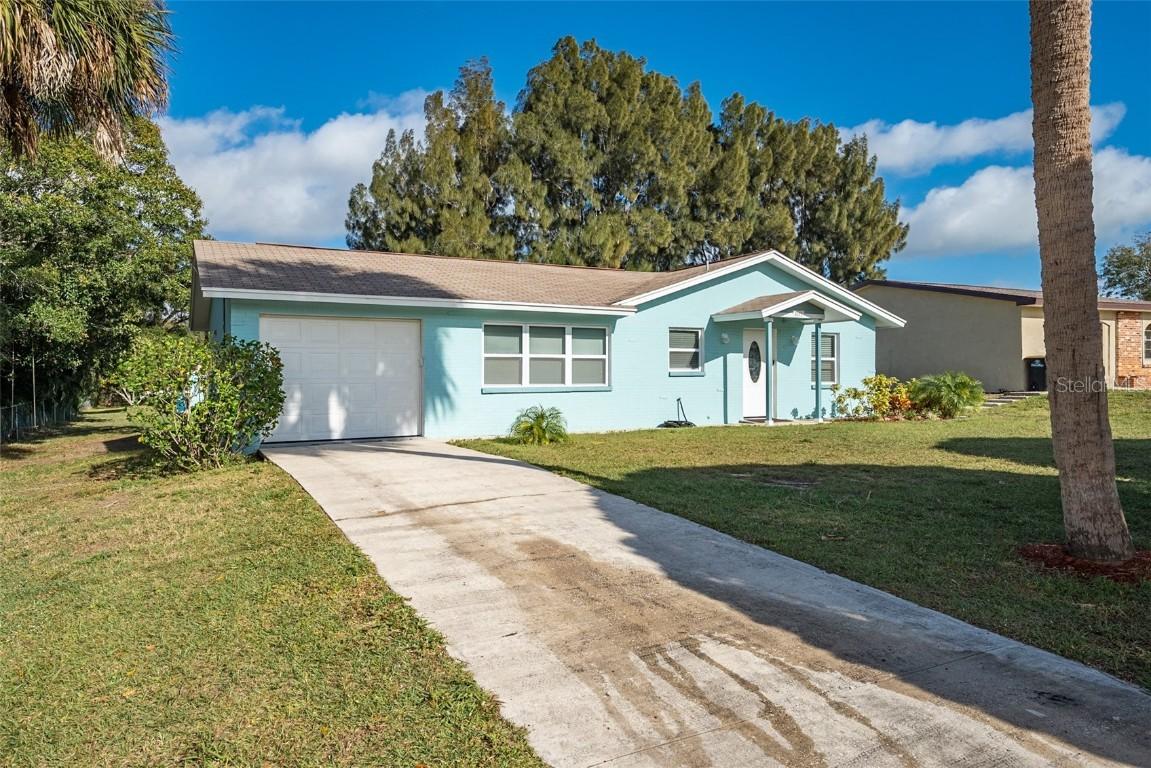 2851 Stearns Ave., Palm Bay, FL 32905