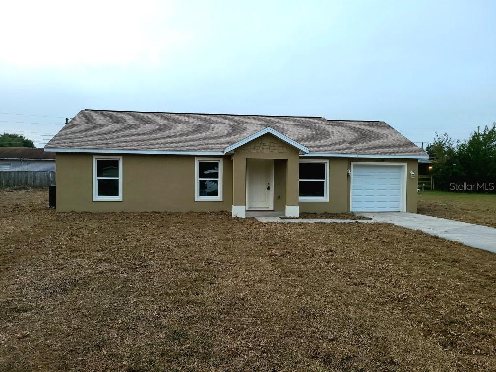 15620 Tangerine Ave., Tavares, FL 32778