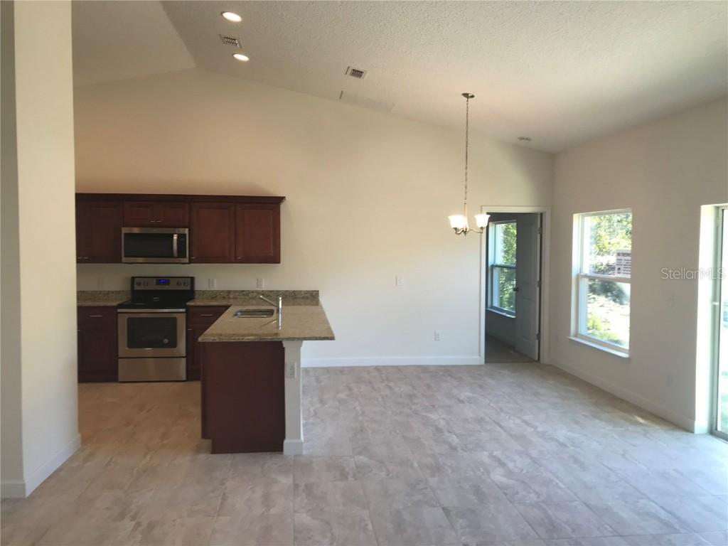 1024 Cannes Dr., Poinciana, FL 34759