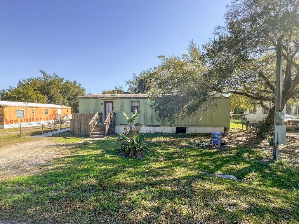 1687 Magnolia Ln., Kissimmee, FL 34746