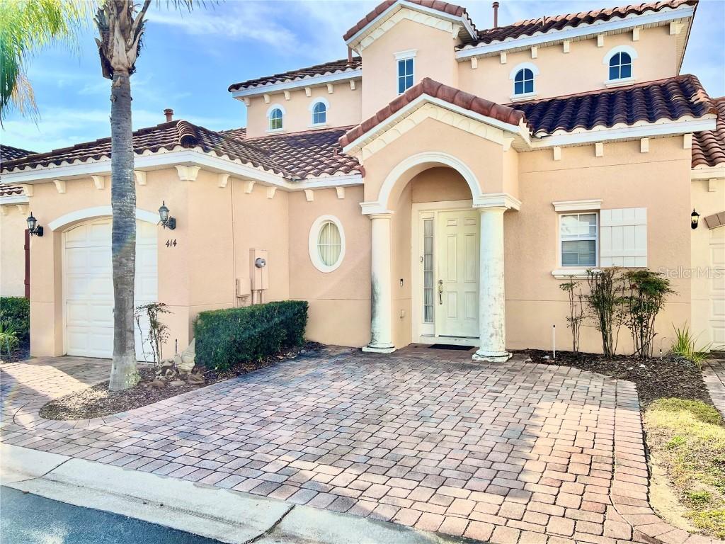 414 Brunello Dr., Davenport, FL 33897