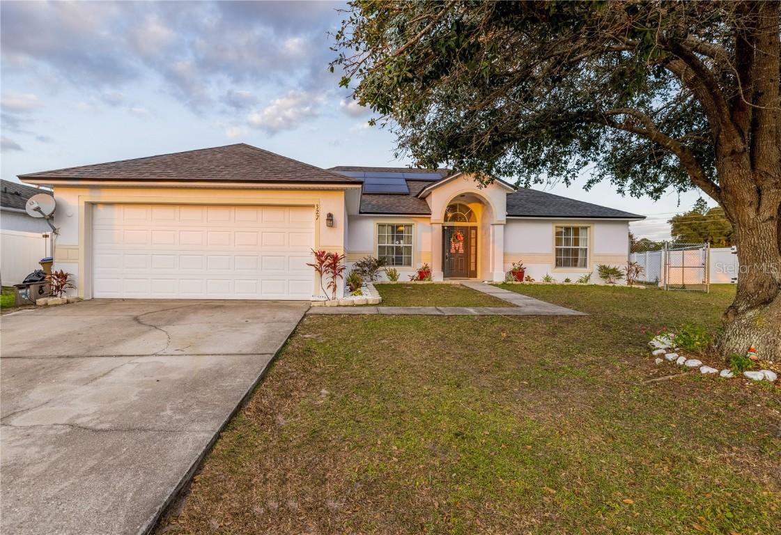327 Corsica Ct., Kissimmee, FL 34758