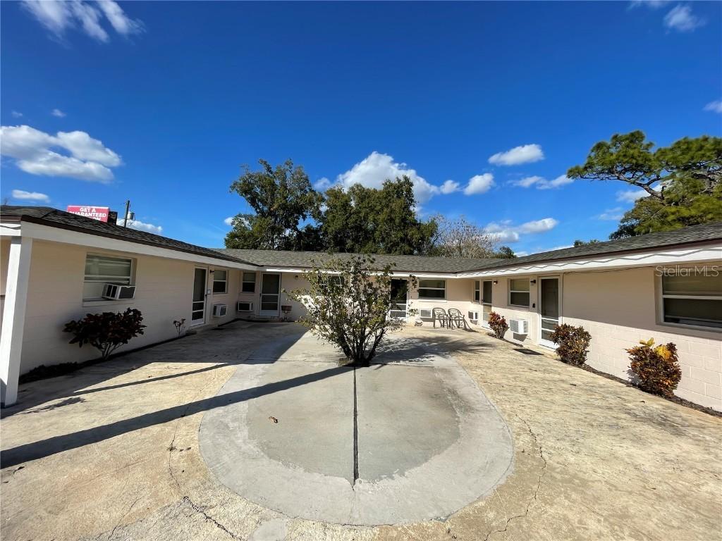 1031 Royal Palm Ave., Orlando, FL 32809