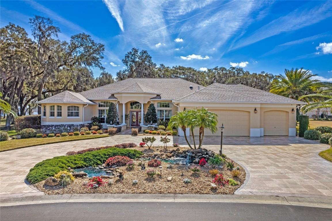 2002 Lake Miona Dr., The Villages, FL 32162