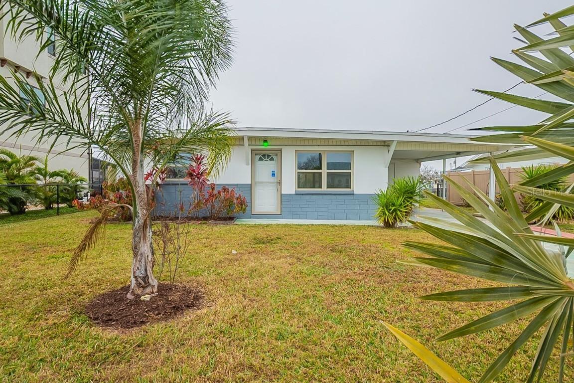 13617 Leslie Dr., Hudson, FL 34667