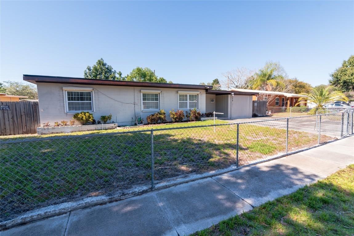 712 Egan Dr., Orlando, FL 32822